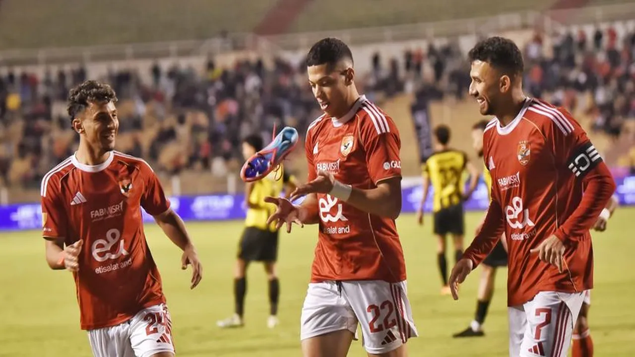 موعد مباراة الأهلي والترجي التونسي بأجواء حماسية في نهائي دوري أبطال أفريقيا